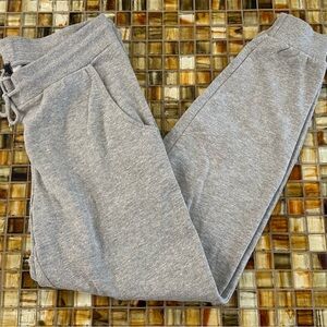 Women’s Junior’s Y&R Young & Reckless Los Angeles Gray Sweatpants~Medium ~NWOT
